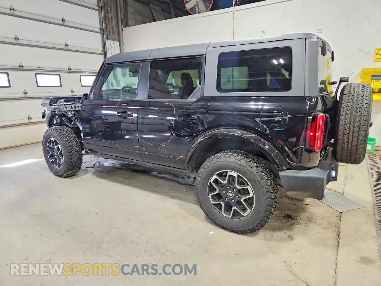 2 Photograph of a damaged car 1FMEE5DPXPLB84265 FORD BRONCO 2023