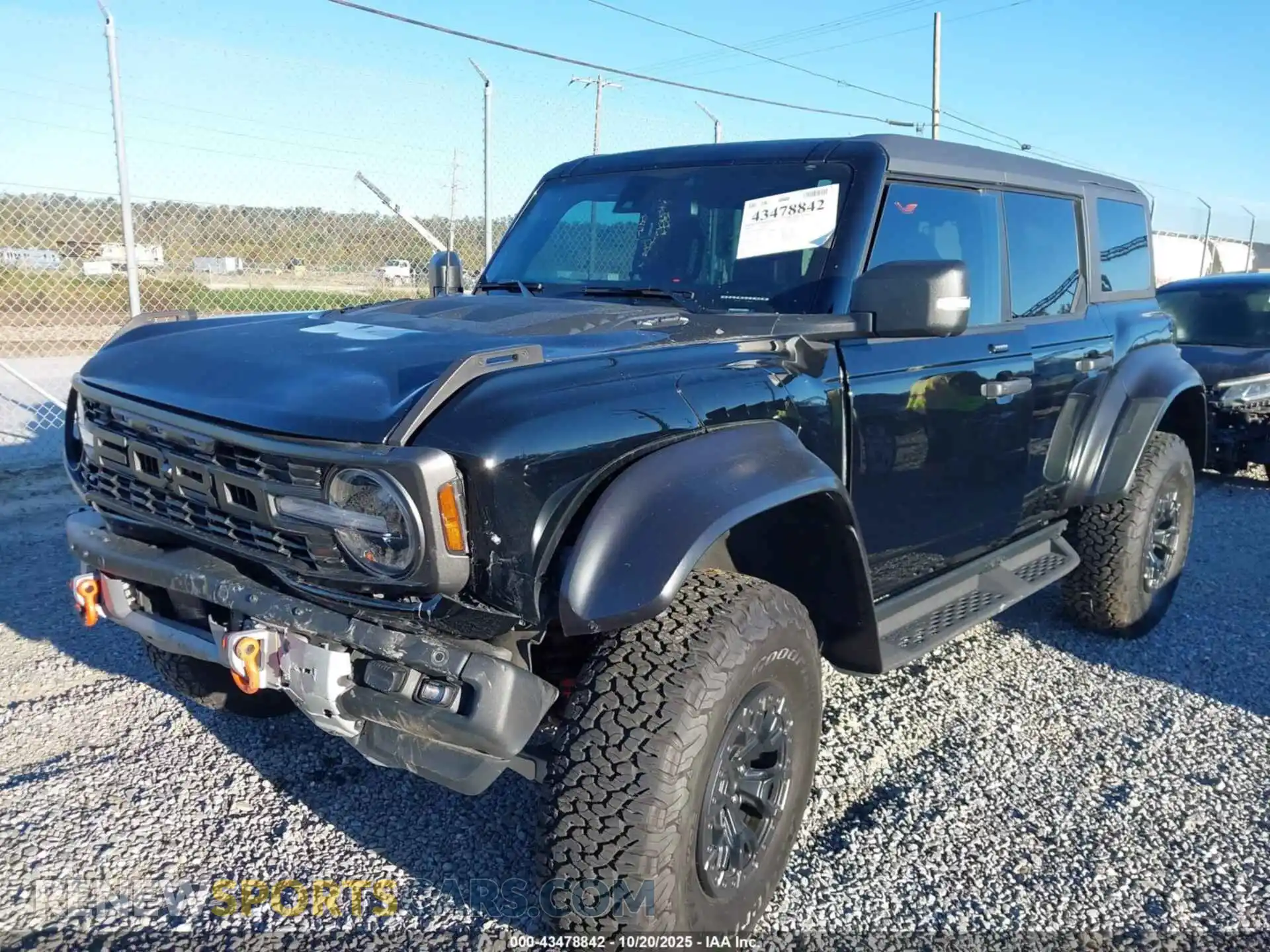 2 Photograph of a damaged car 1FMEE5JR2PLC05017 FORD BRONCO 2023