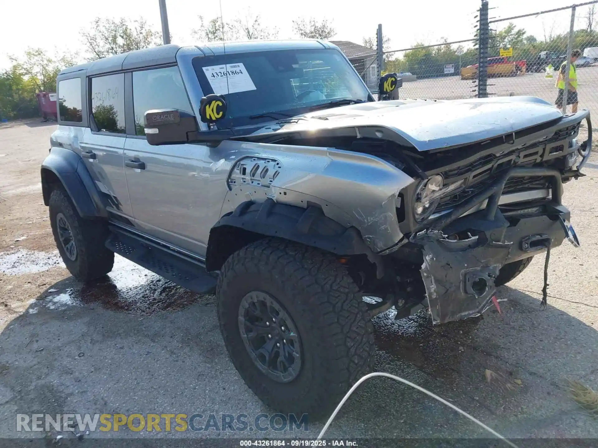 1 Photograph of a damaged car 1FMEE5JR5PLB41748 FORD BRONCO 2023