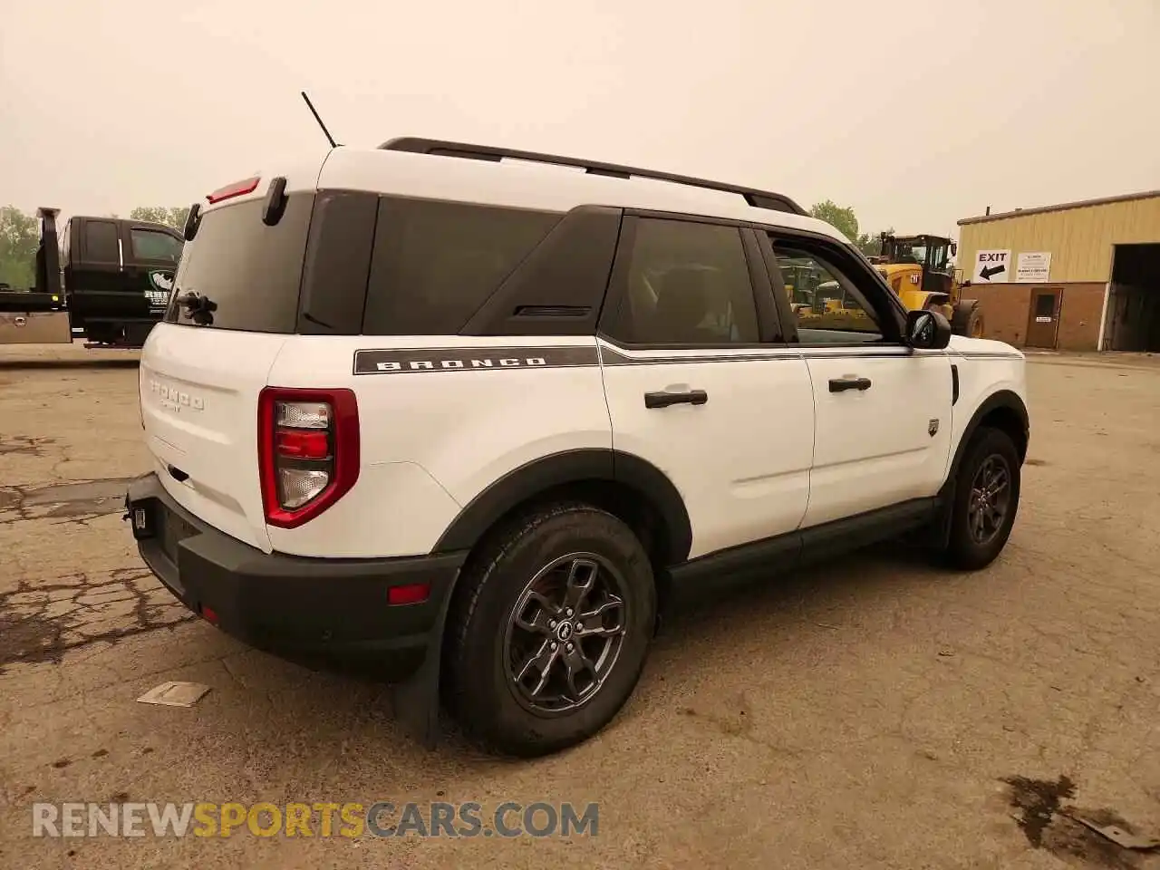 3 Фотография поврежденного автомобиля 3FMCR9B62PRD56626 FORD BRONCO 2023