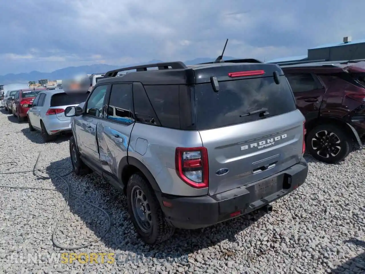 2 fotografías del automóvil dañado 3FMCR9C61PRD99594 FORD BRONCO 2023
