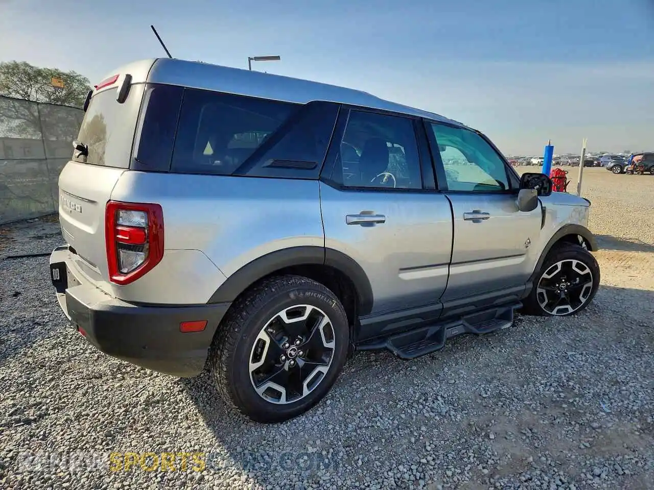 3 Фотография поврежденного автомобиля 3FMCR9C67PRD81505 FORD BRONCO 2023
