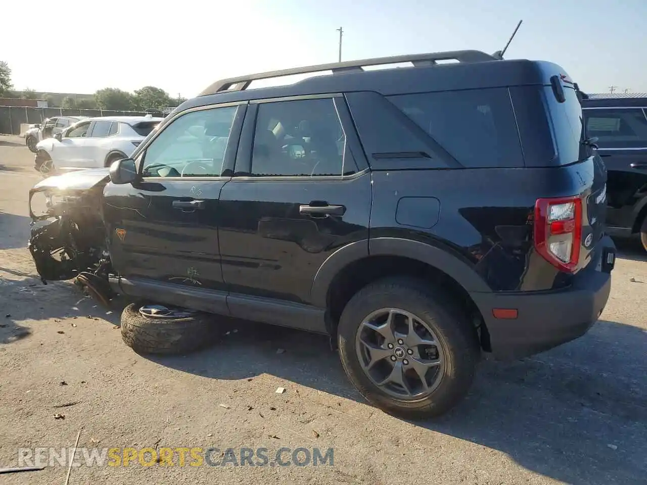 2 fotografías del automóvil dañado 3FMCR9D90PRD10879 FORD BRONCO 2023