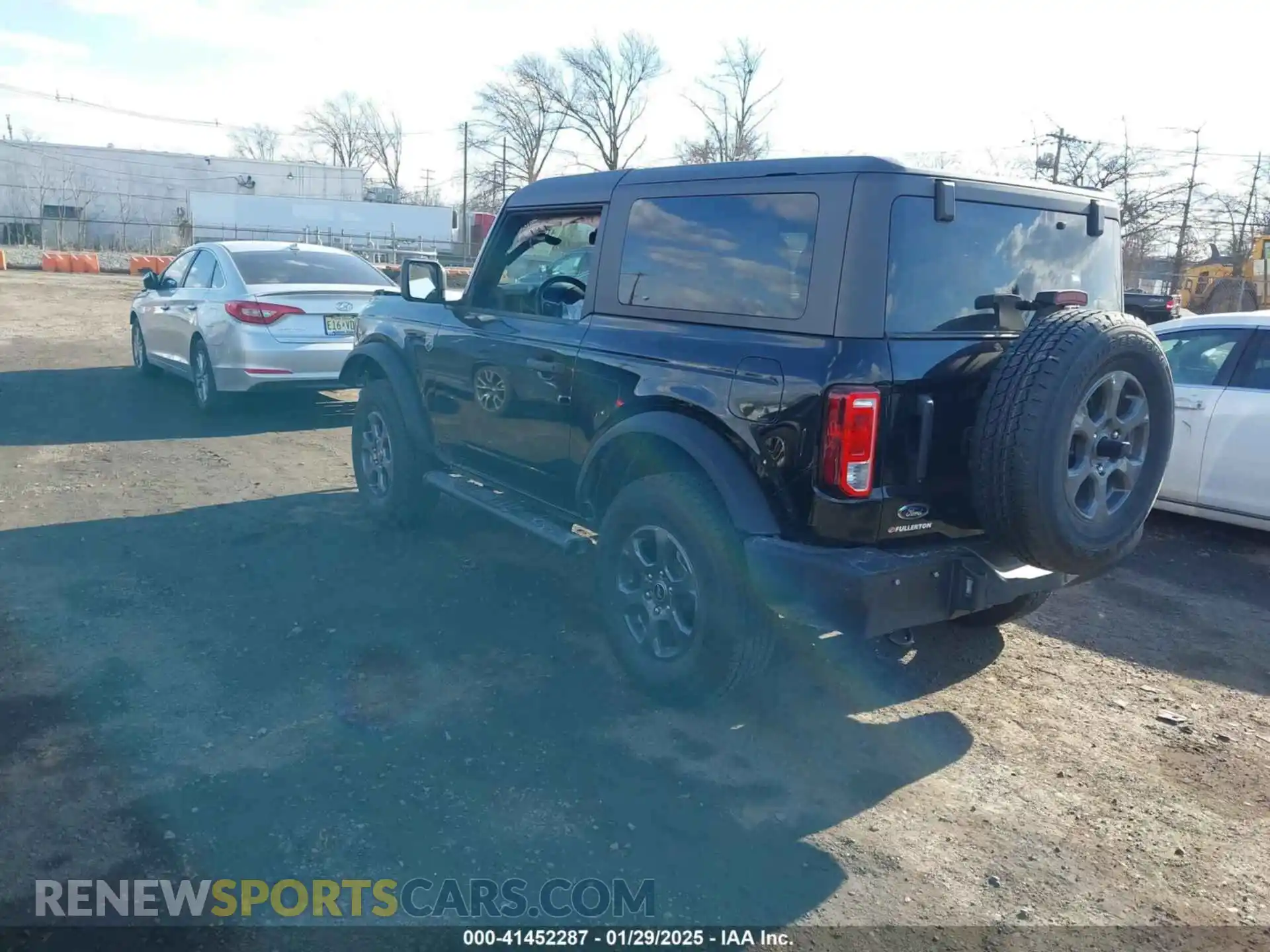 3 Photograph of a damaged car 1FMDE7AH2RLA80523 FORD BRONCO 2024