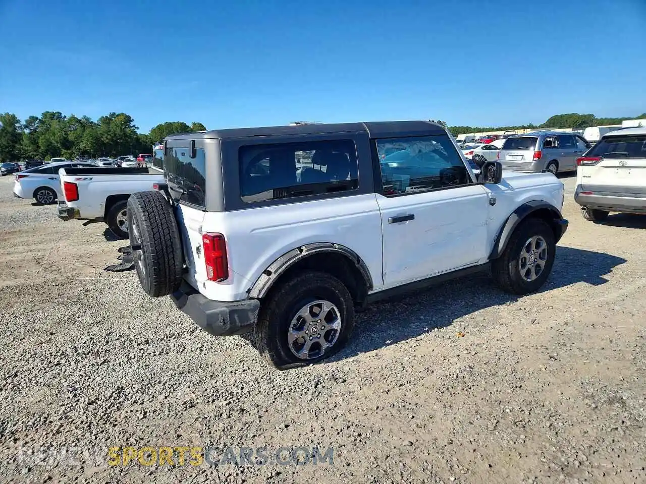 3 Photograph of a damaged car 1FMDE7AH6RLB02233 FORD BRONCO 2024
