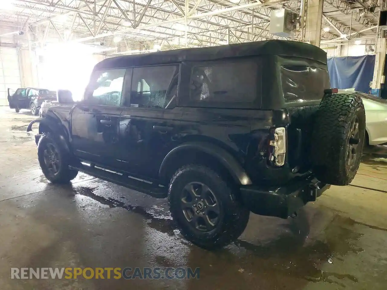 2 fotografías del automóvil dañado 1FMDE7BH1RLB39396 FORD BRONCO 2024