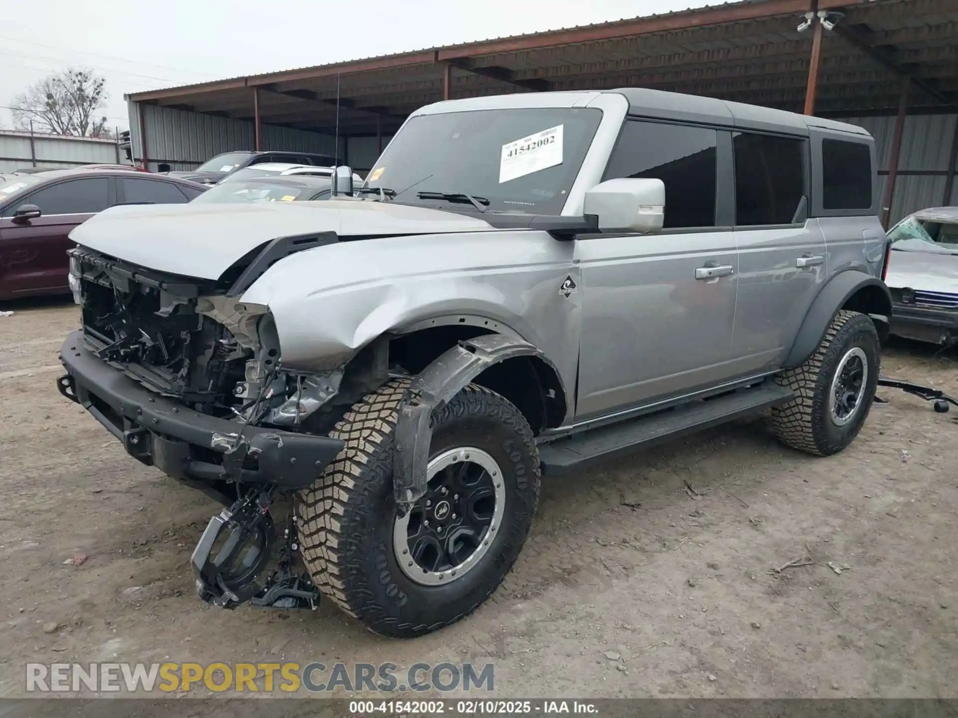 2 Photograph of a damaged car 1FMDE8BH3RLB44394 FORD BRONCO 2024