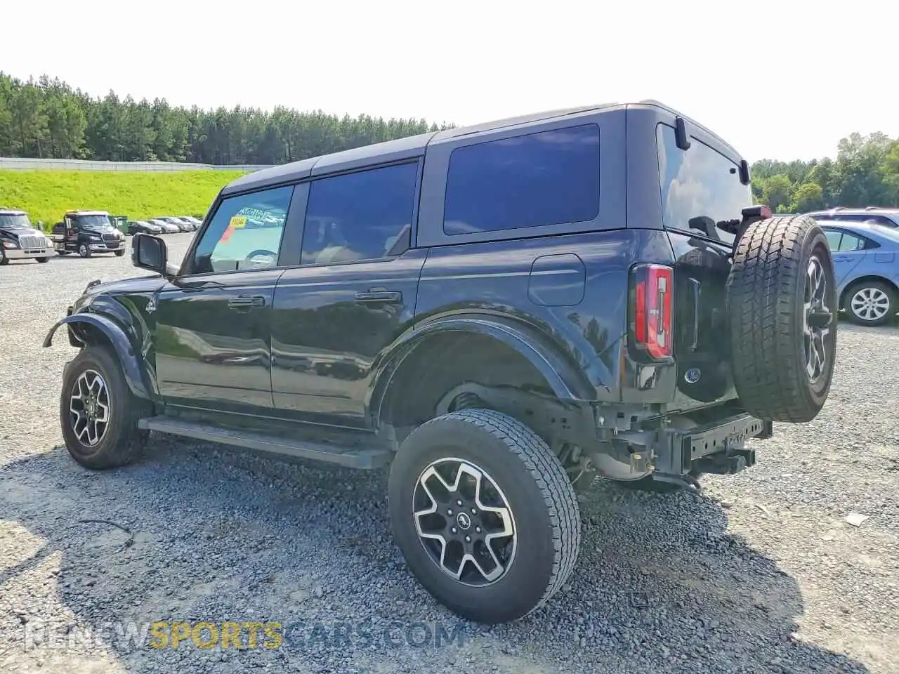 2 fotografías del automóvil dañado 1FMDE8BH5RLB49080 FORD BRONCO 2024