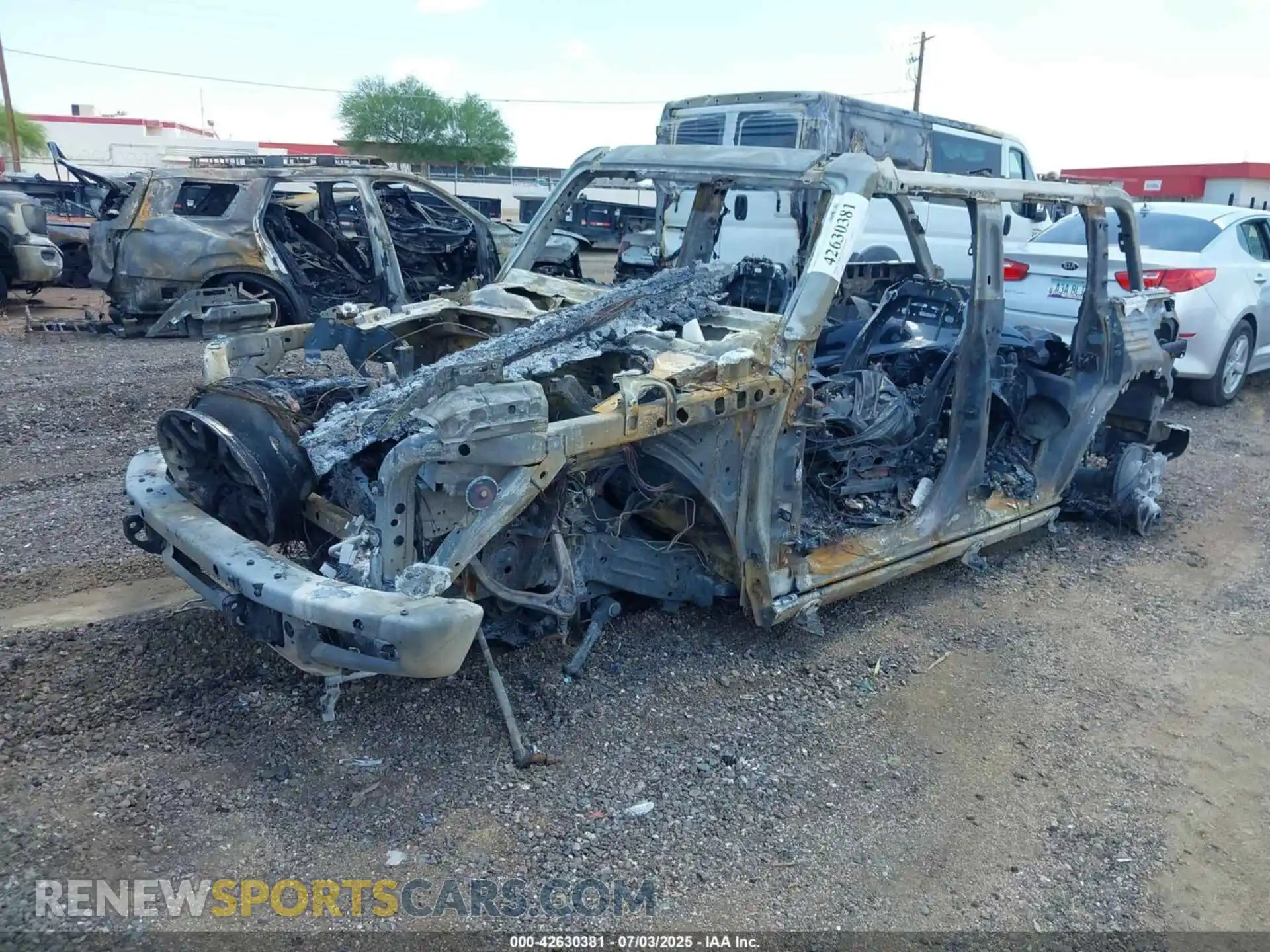 2 Photograph of a damaged car 1FMEE0RR2RLA61494 FORD BRONCO 2024