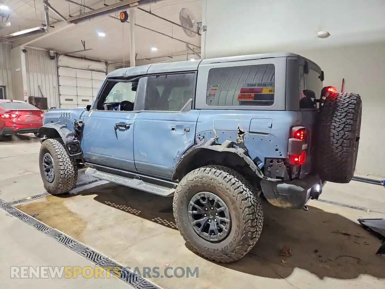 2 Photograph of a damaged car 1FMEE0RR4RLA01488 FORD BRONCO 2024