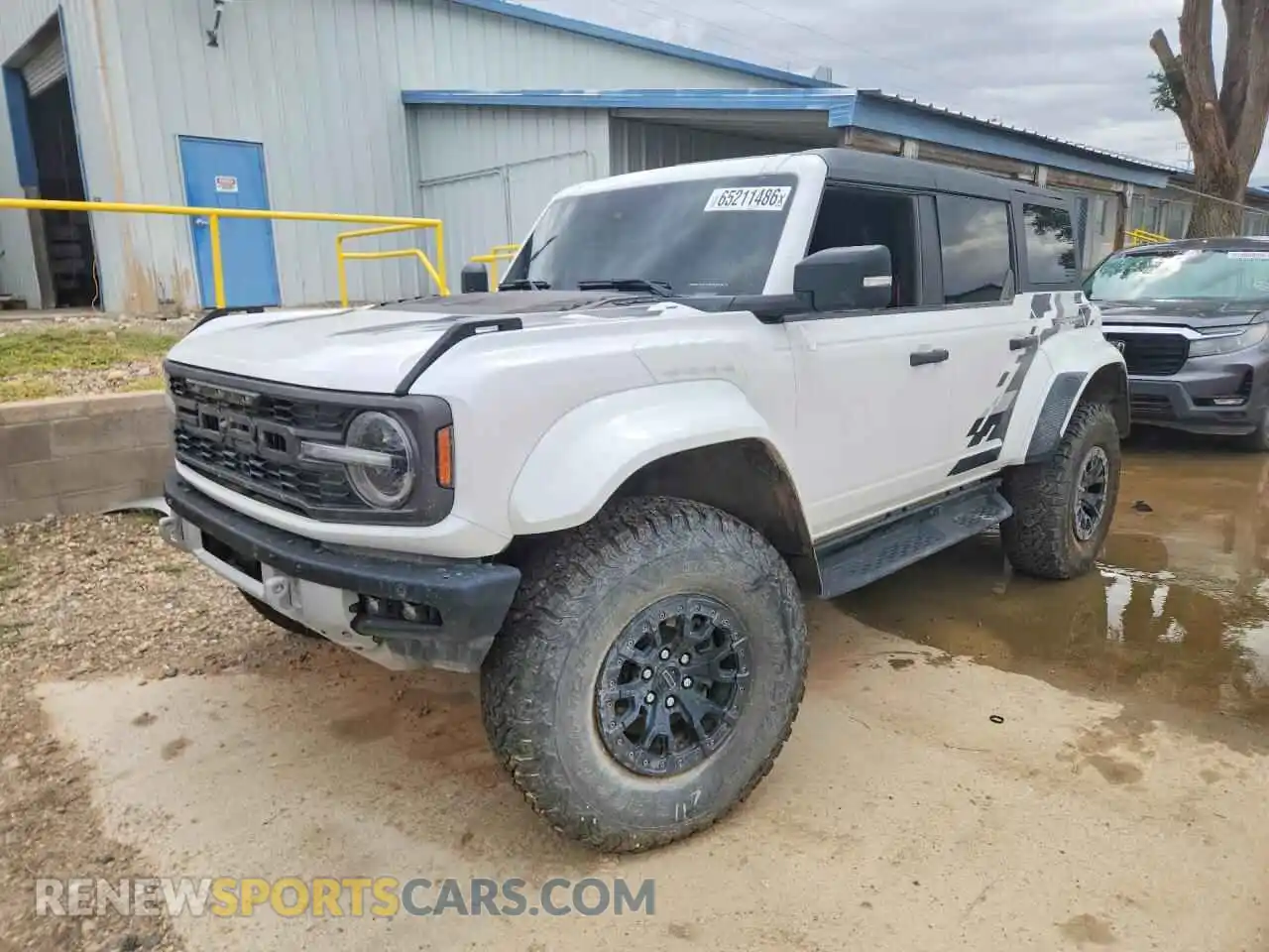 1 Photograph of a damaged car 1FMEE0RRXRLA99894 FORD BRONCO 2024