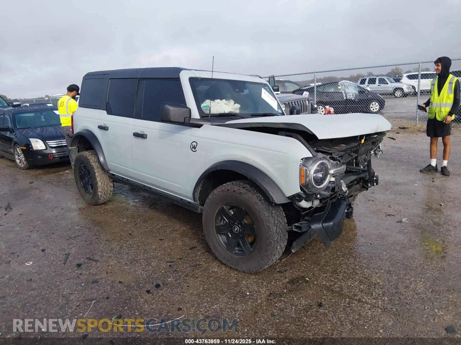1 Photograph of a damaged car 1FMEE1BP3RLB23533 FORD BRONCO 2024