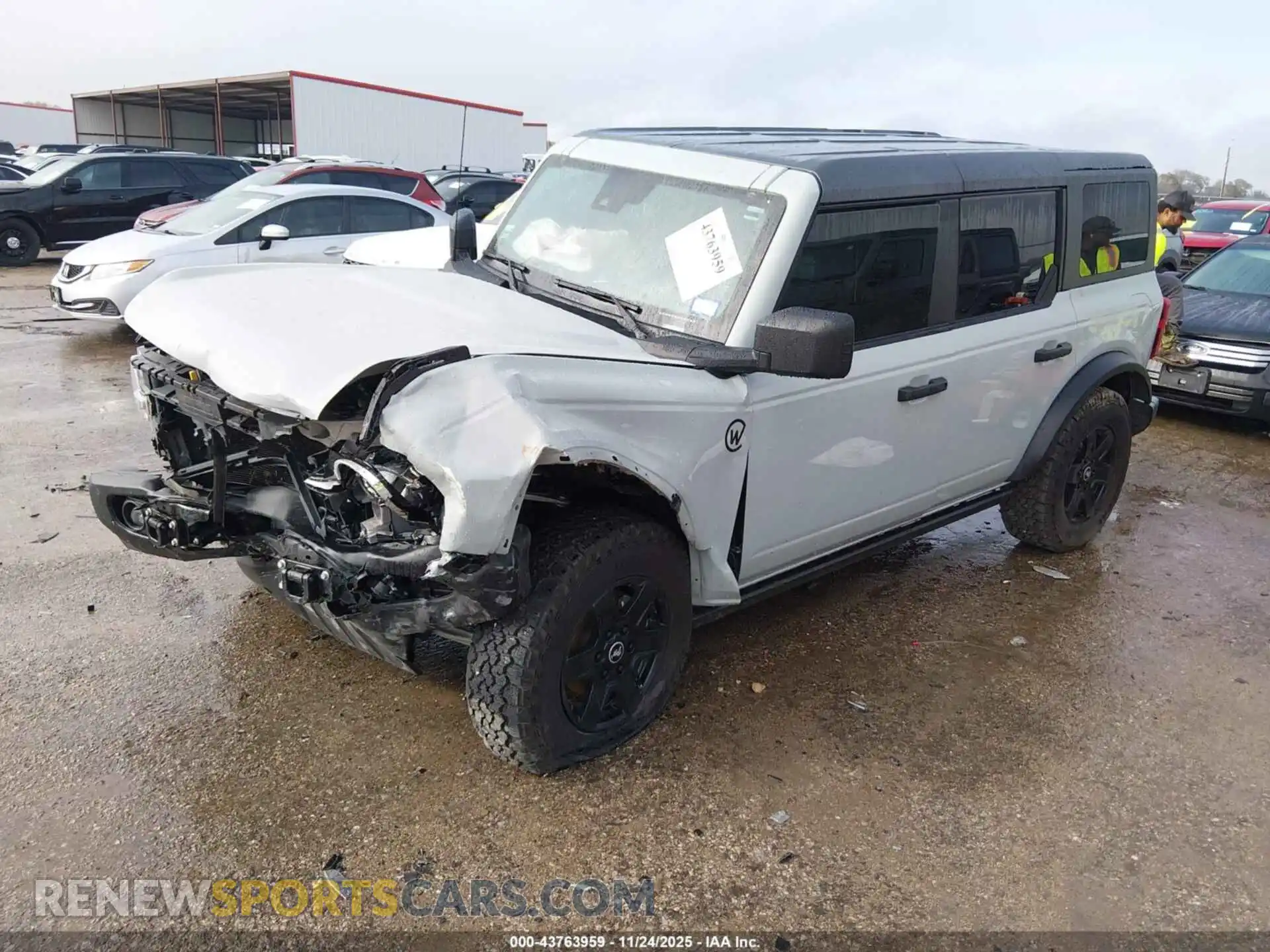 2 Photograph of a damaged car 1FMEE1BP3RLB23533 FORD BRONCO 2024