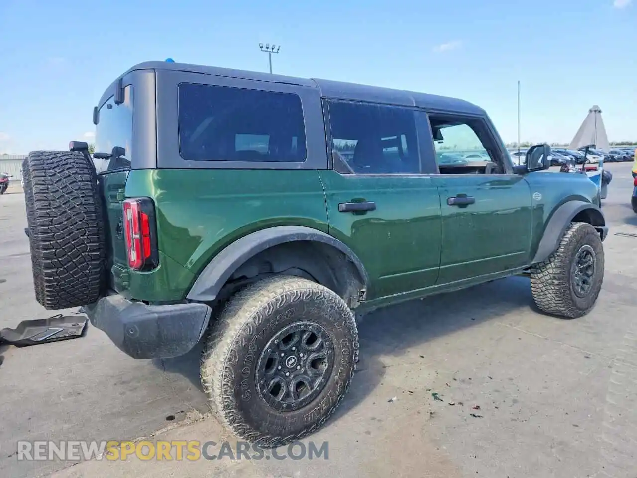 3 Photograph of a damaged car 1FMEE2BP2RLA11814 FORD BRONCO 2024