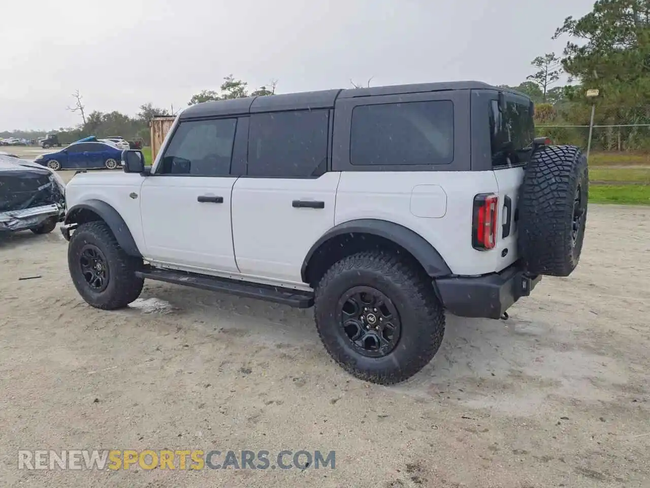 2 Photograph of a damaged car 1FMEE2BP7RLB13996 FORD BRONCO 2024