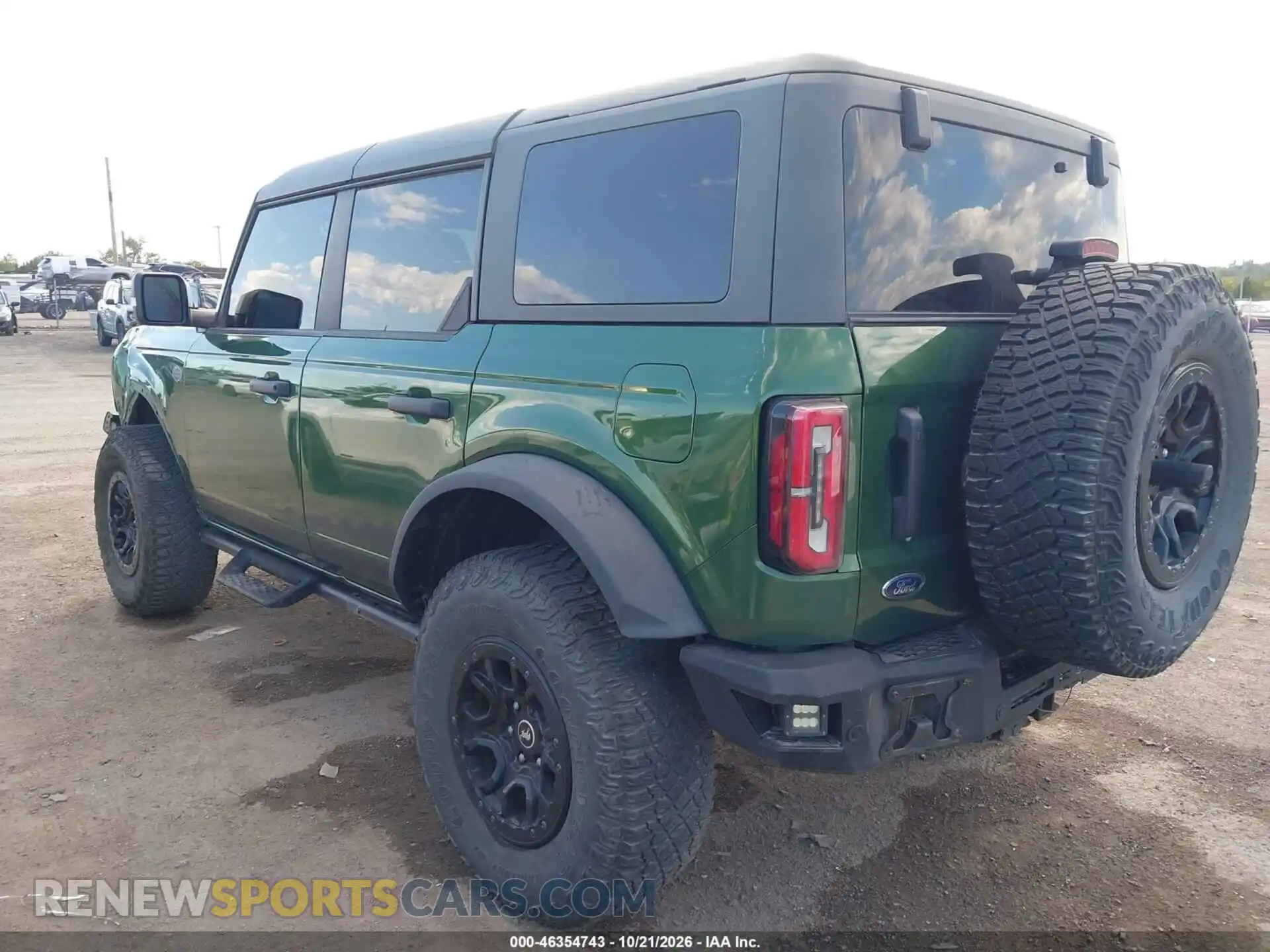 3 Photograph of a damaged car 1FMEE2BP8RLA07878 FORD BRONCO 2024
