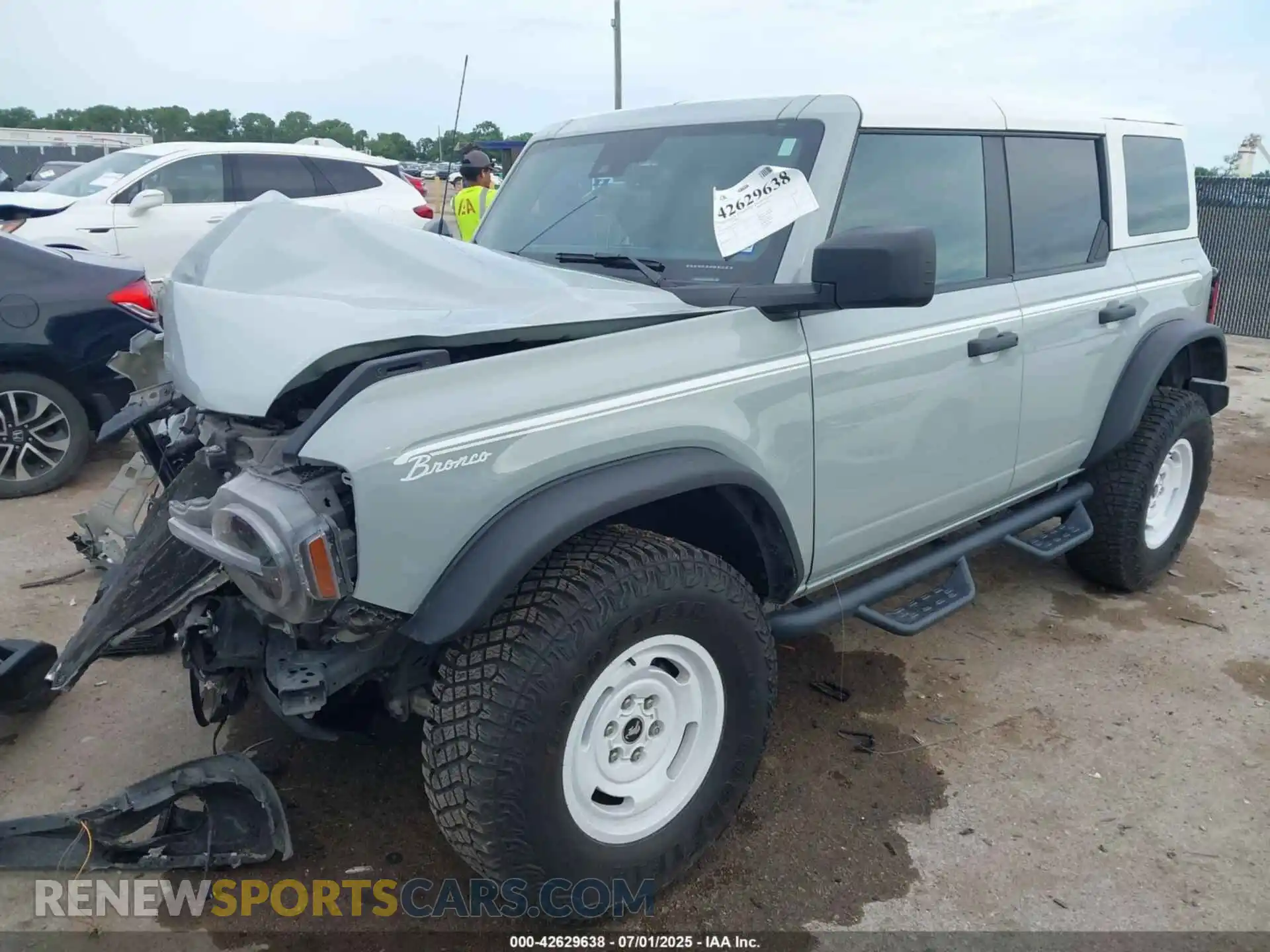 2 Photograph of a damaged car 1FMEE4DP3RLA02323 FORD BRONCO 2024