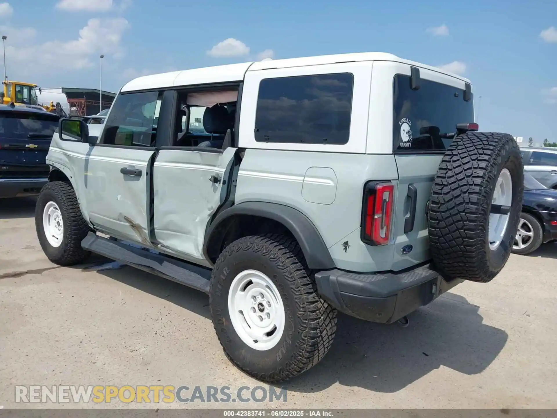 3 Photograph of a damaged car 1FMEE4DP6RLA16779 FORD BRONCO 2024