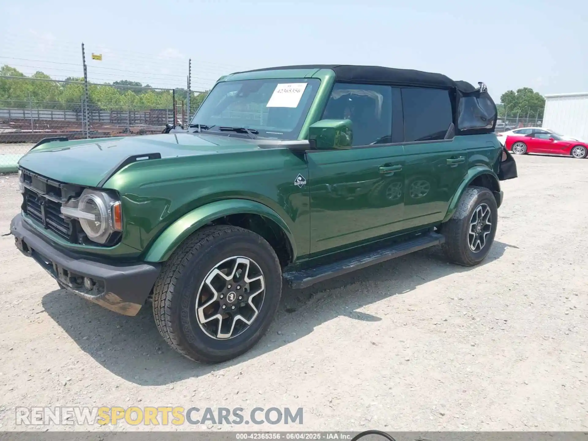 2 fotografías del automóvil dañado 1FMEE8BPXRLA06492 FORD BRONCO 2024