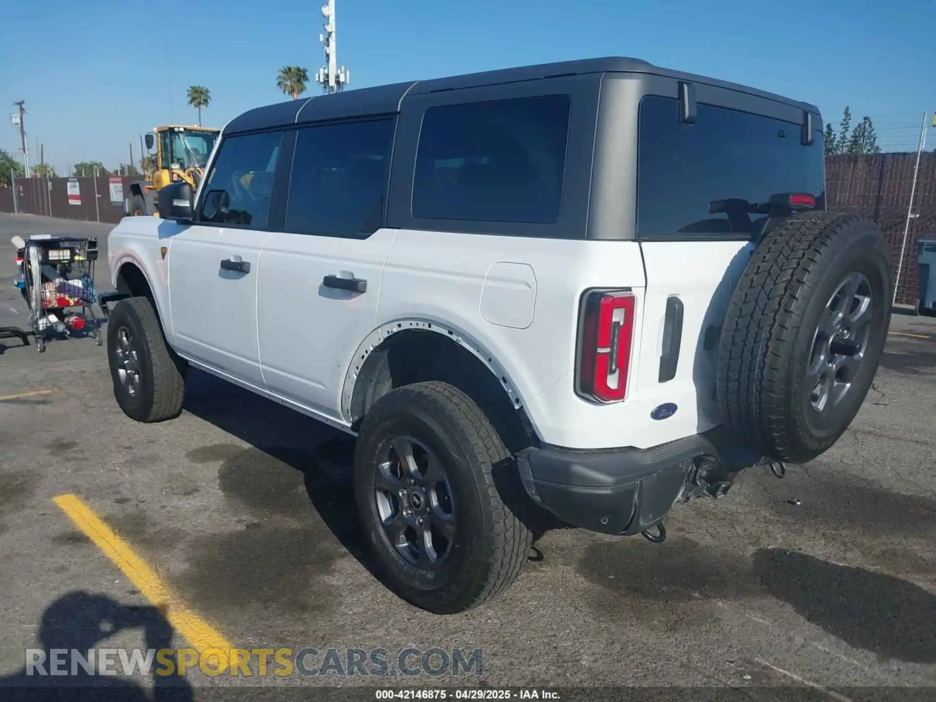 3 Фотография поврежденного автомобиля 1FMEE9BP5RLA09693 FORD BRONCO 2024