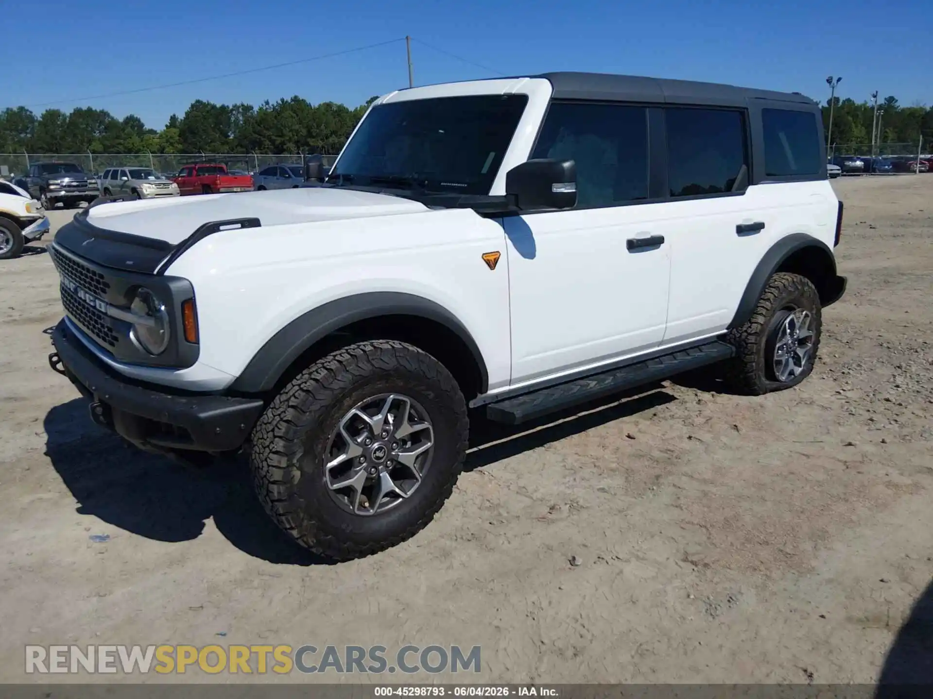 2 Photograph of a damaged car 1FMEE9BP5RLA95846 FORD BRONCO 2024