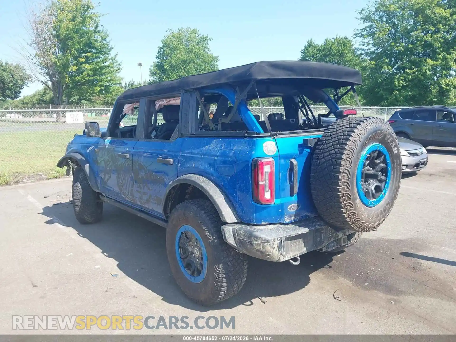 3 Фотография поврежденного автомобиля 1FMEE9BP6RLA88128 FORD BRONCO 2024