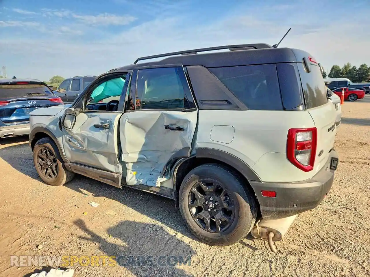 2 fotografías del automóvil dañado 3FMCR9B68RRE40548 FORD BRONCO 2024