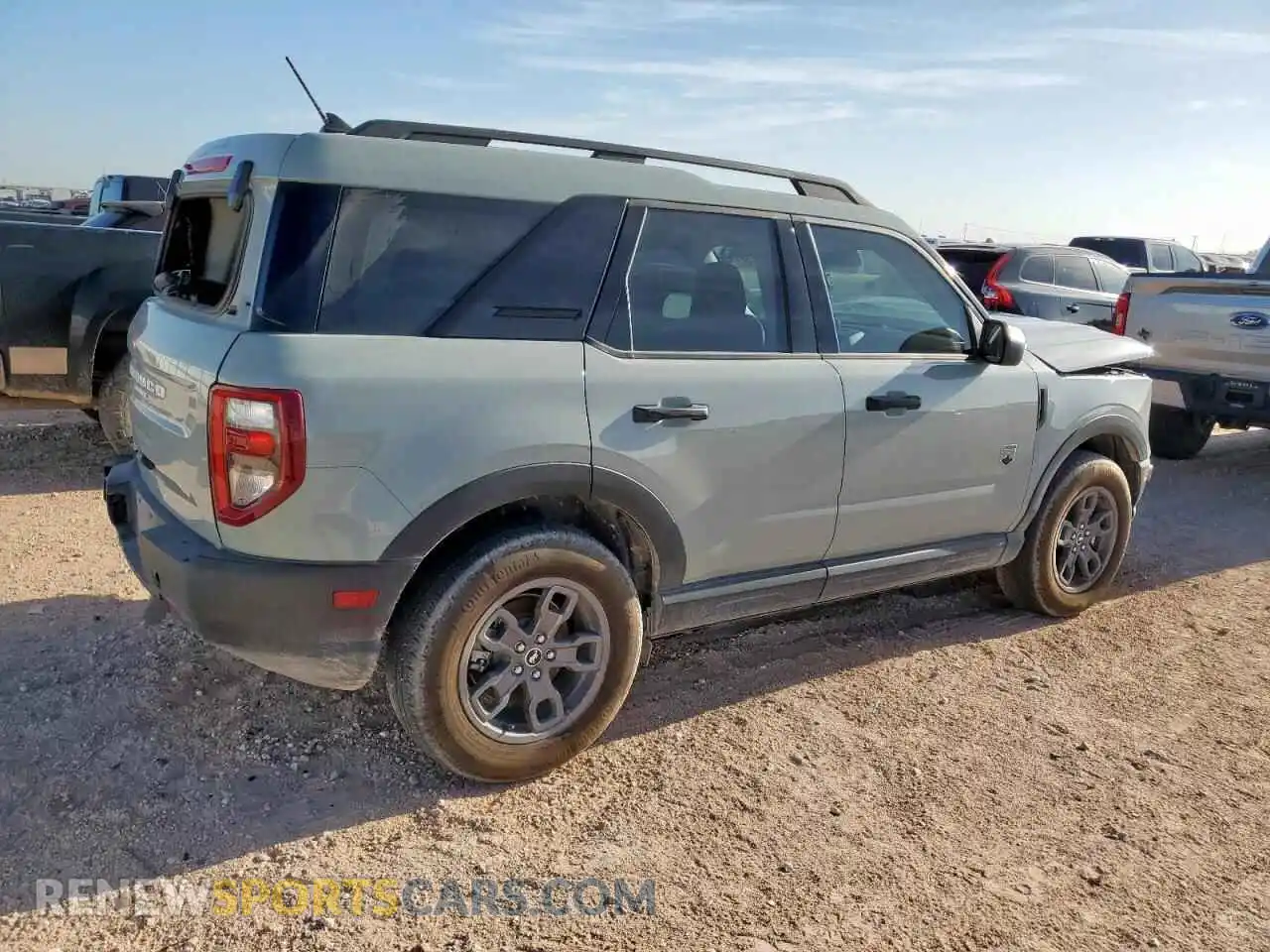 3 Photograph of a damaged car 3FMCR9B6XRRE33262 FORD BRONCO 2024