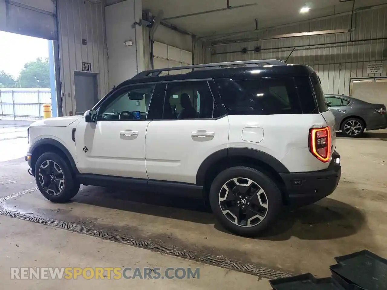2 Photograph of a damaged car 3FMCR9C63RRE50872 FORD BRONCO 2024