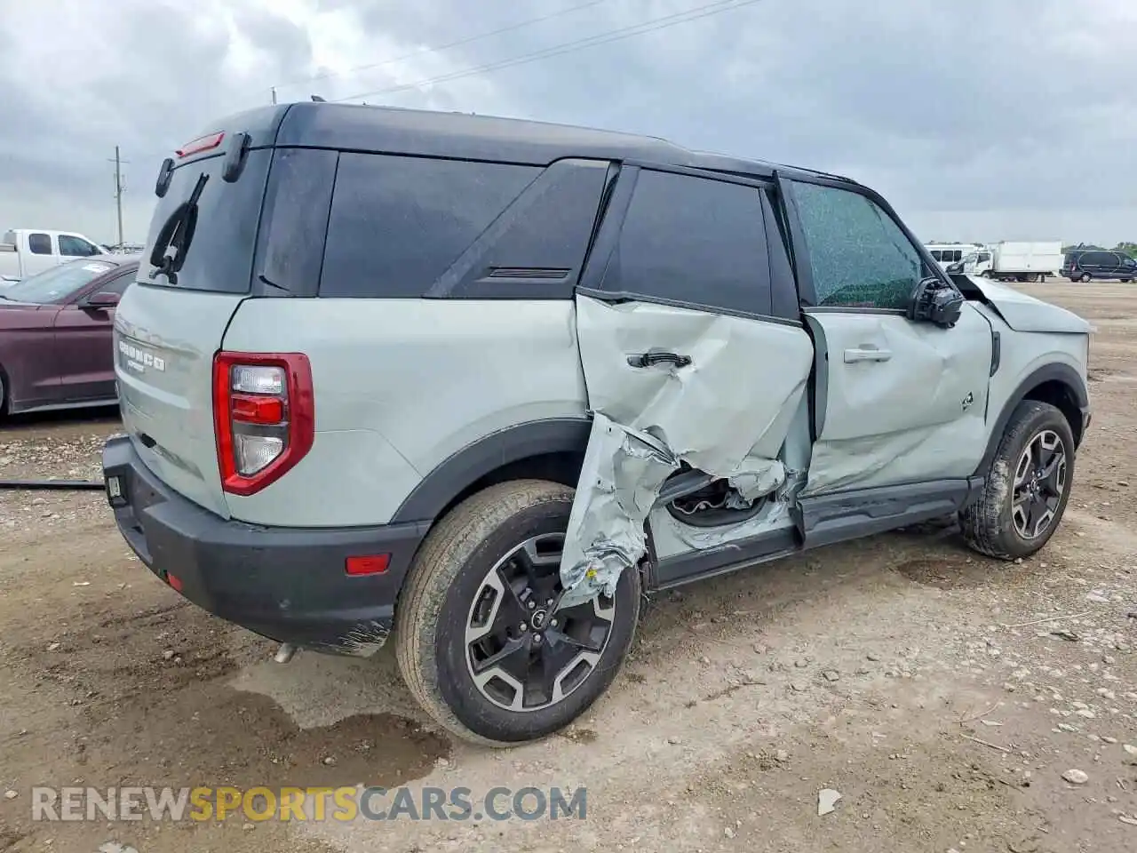 3 Photograph of a damaged car 3FMCR9C63RRF44668 FORD BRONCO 2024