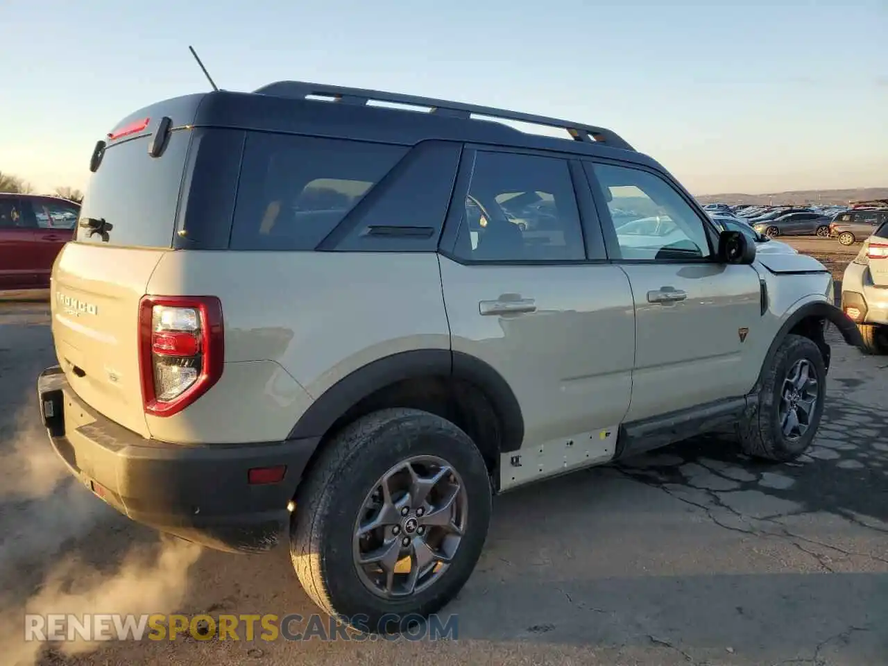 3 Photograph of a damaged car 3FMCR9D92RRE12493 FORD BRONCO 2024