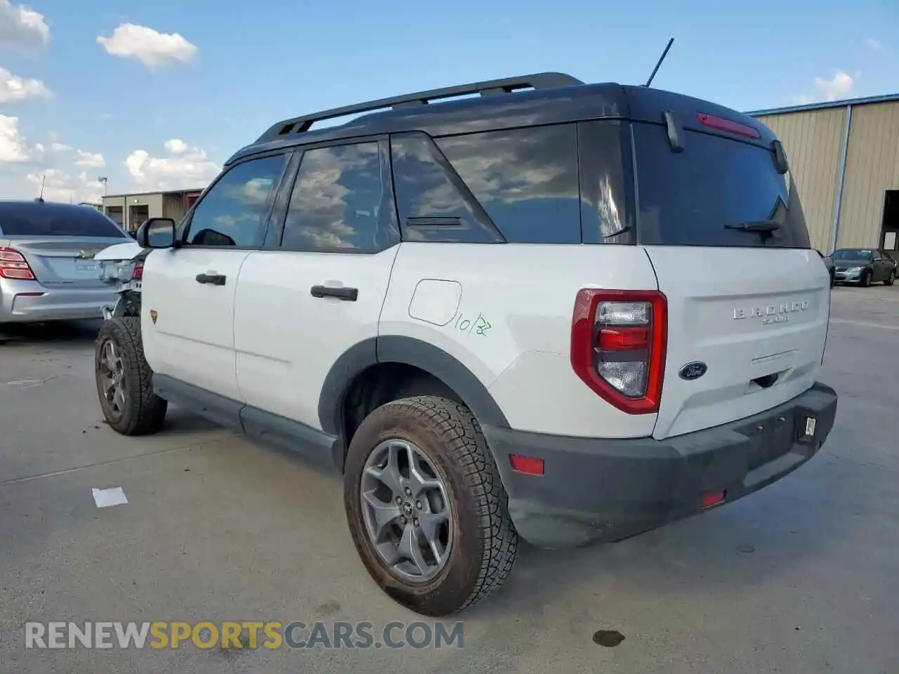 2 Фотография поврежденного автомобиля 3FMCR9D92RRF15333 FORD BRONCO 2024