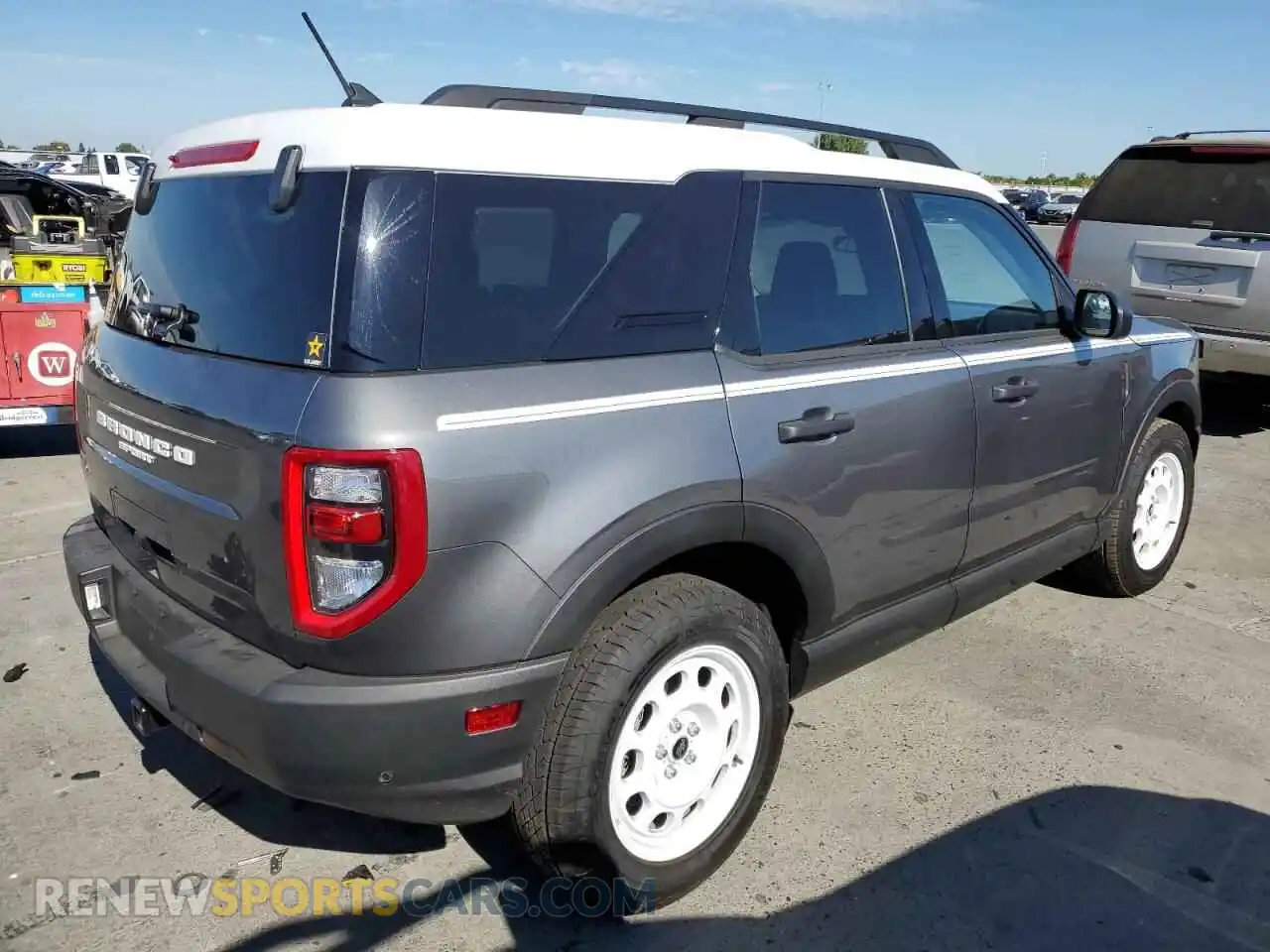 3 Фотография поврежденного автомобиля 3FMCR9G60RRF52205 FORD BRONCO 2024