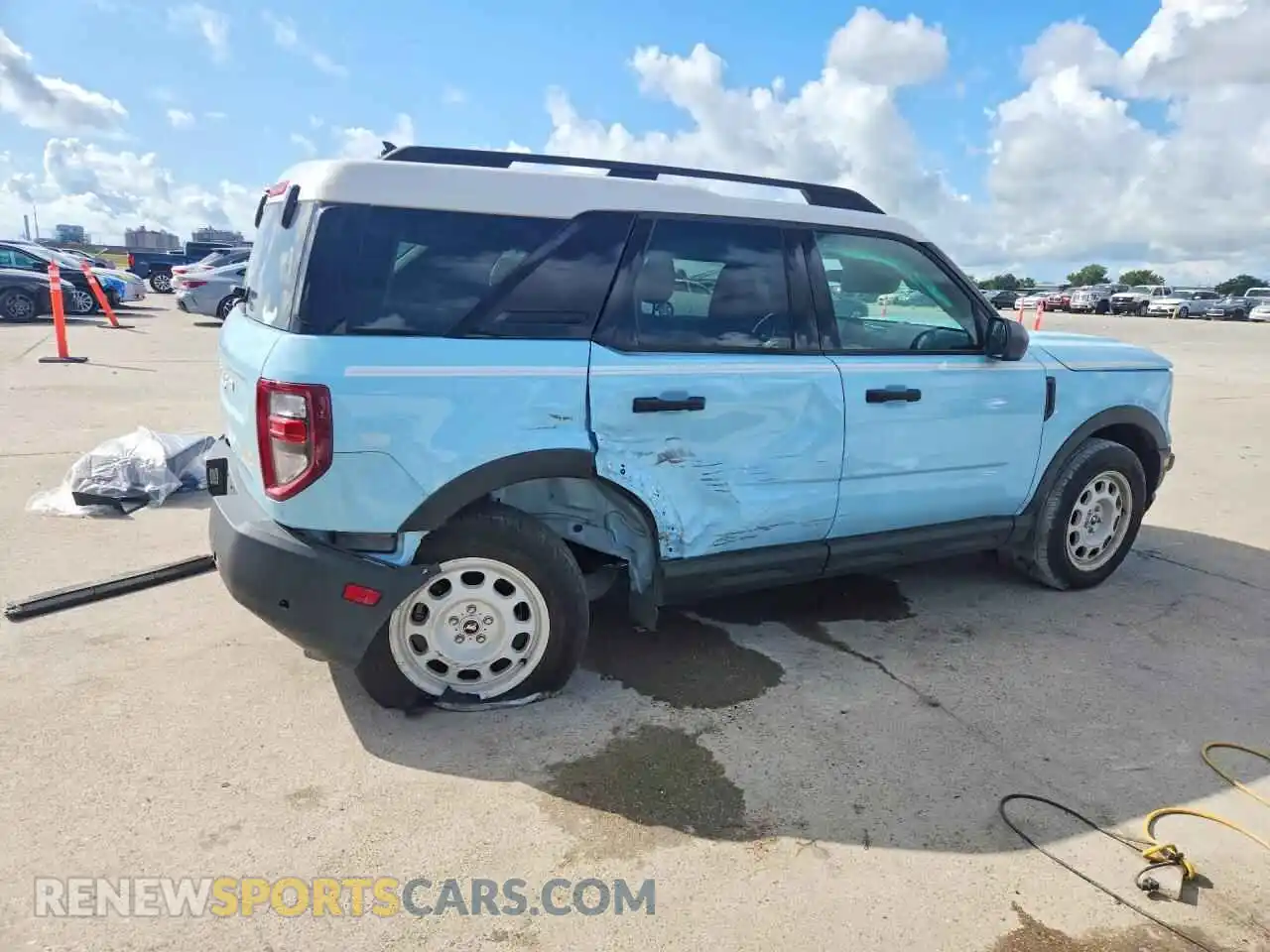 3 Photograph of a damaged car 3FMCR9G65RRE89215 FORD BRONCO 2024