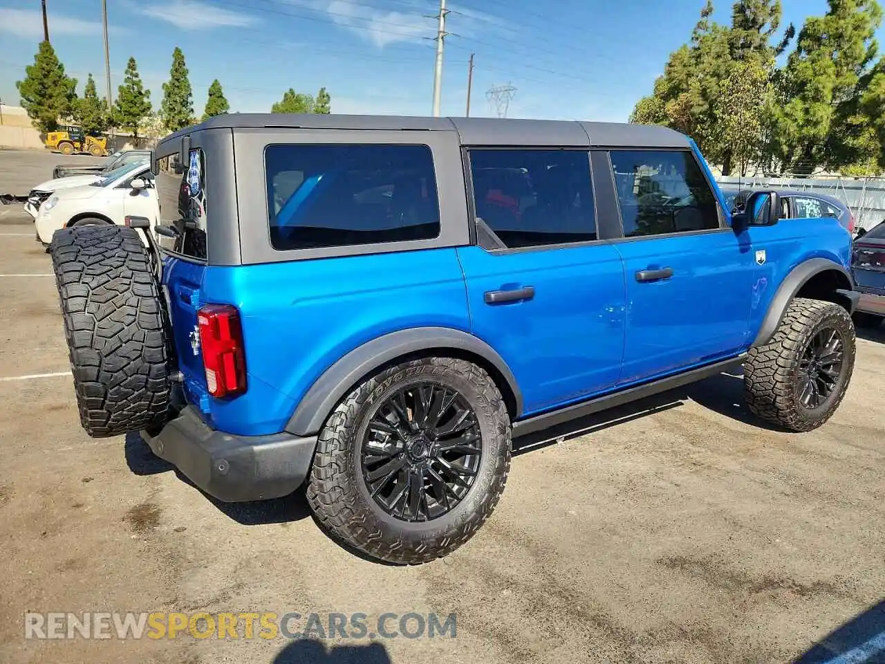 3 Photograph of a damaged car 1FMDE7BH3SLA84293 FORD BRONCO 2025
