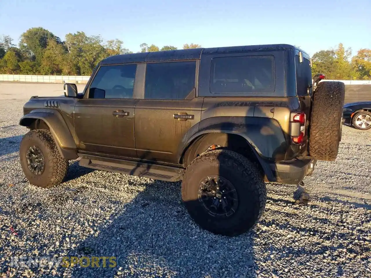 2 fotografías del automóvil dañado 1FMEE0RR1SLA56454 FORD BRONCO 2025