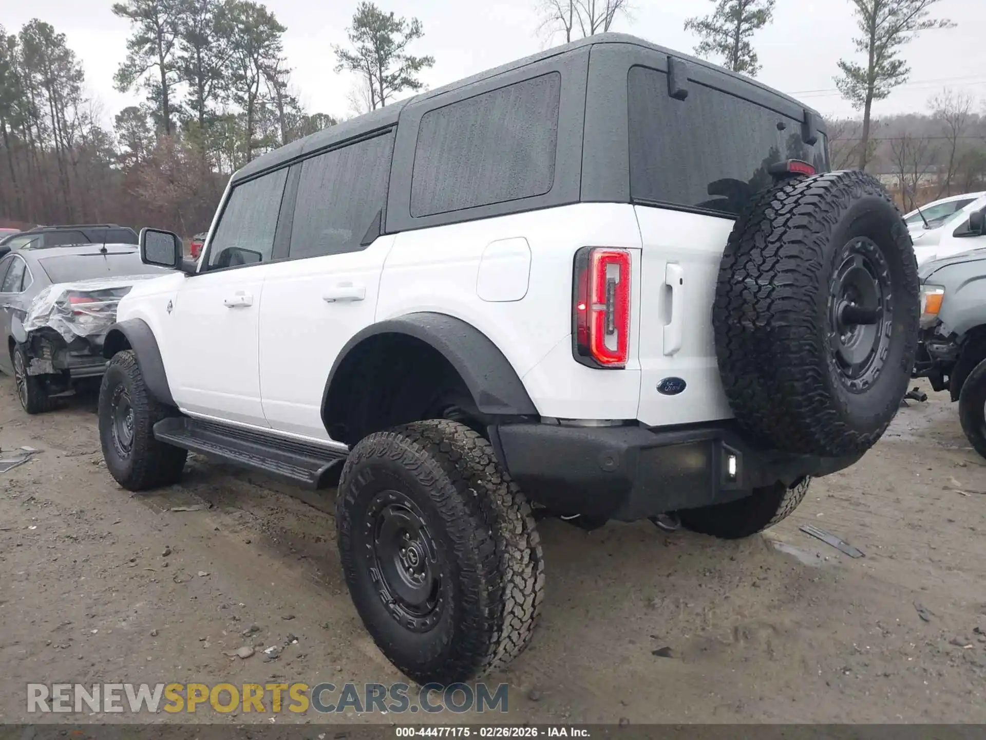 3 Photograph of a damaged car 1FMEE8BP3SLA86563 FORD BRONCO 2025