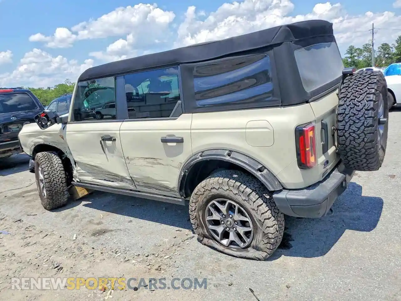 2 Фотография поврежденного автомобиля 1FMEE9BPXSLA47667 FORD BRONCO 2025