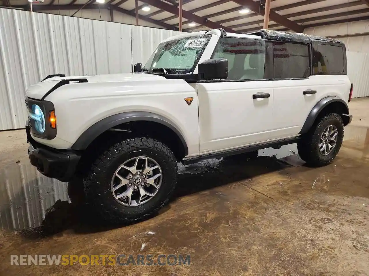 1 Photograph of a damaged car 1FMEE9BPXSLA56823 FORD BRONCO 2025