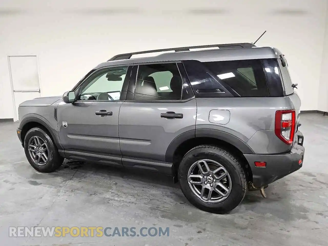 2 fotografías del automóvil dañado 3FMCR9BN1SRE10059 FORD BRONCO 2025