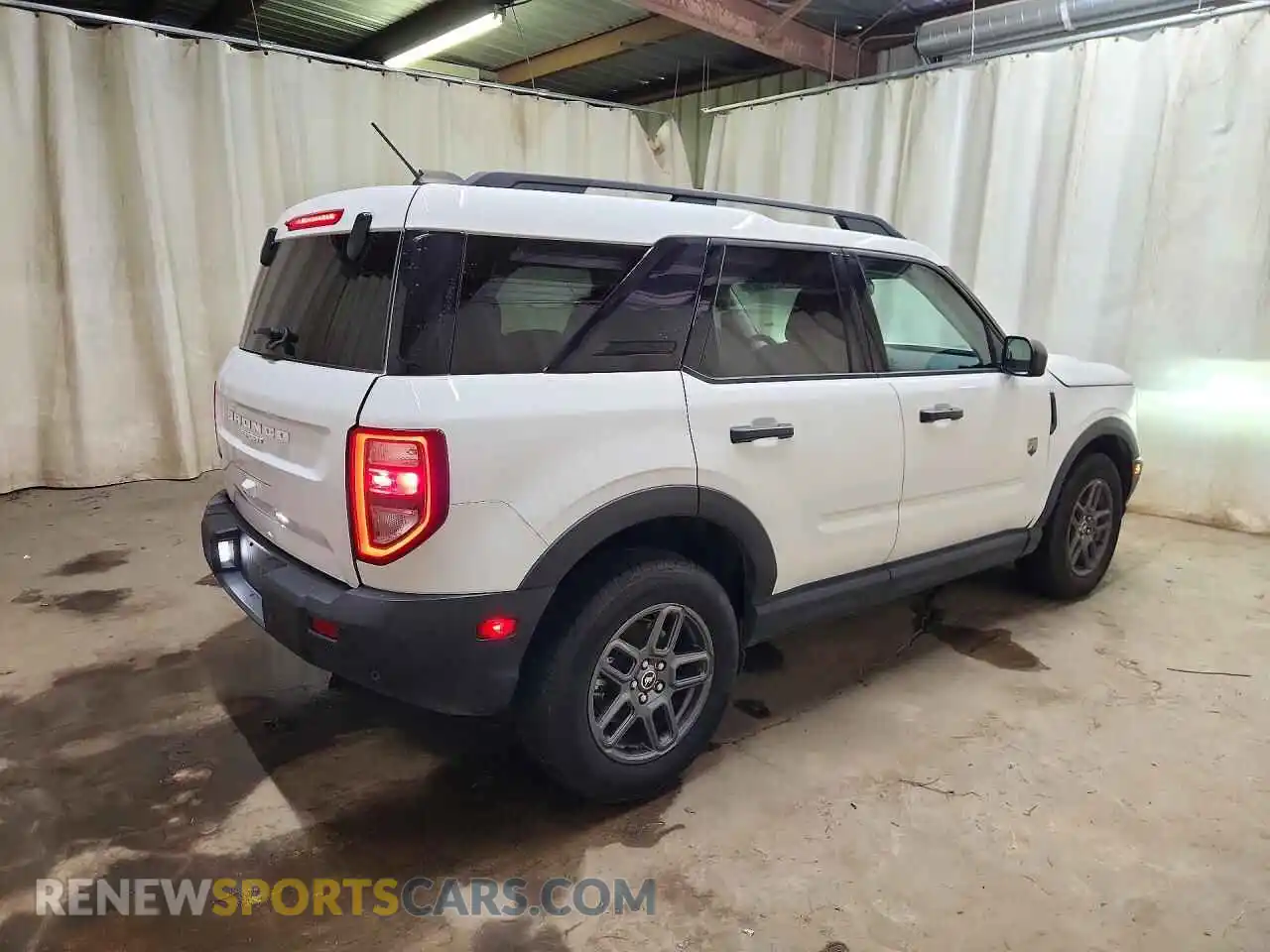 3 Photograph of a damaged car 3FMCR9BN1SRE22423 FORD BRONCO 2025