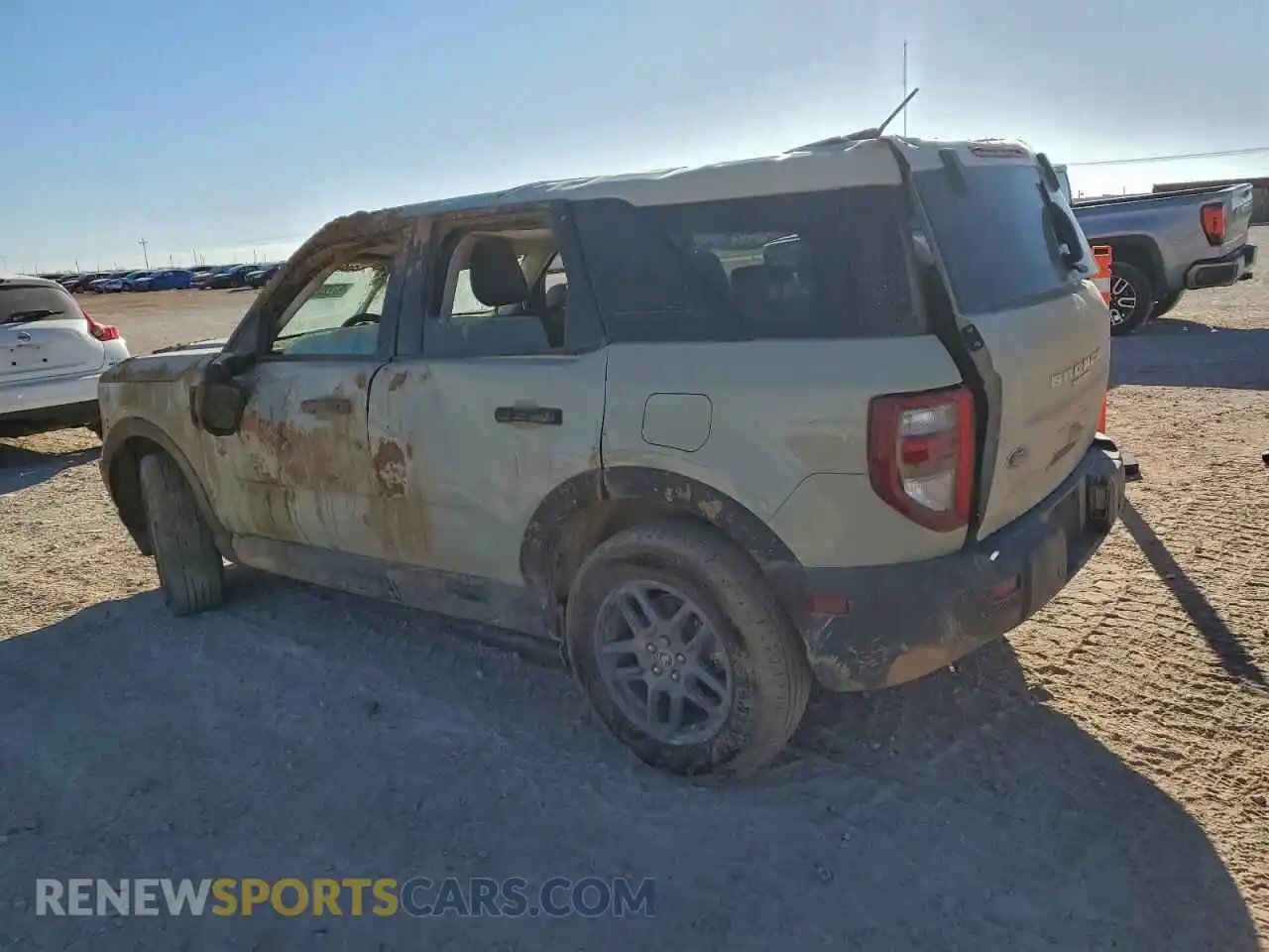 2 fotografías del automóvil dañado 3FMCR9BN2SRE26769 FORD BRONCO 2025