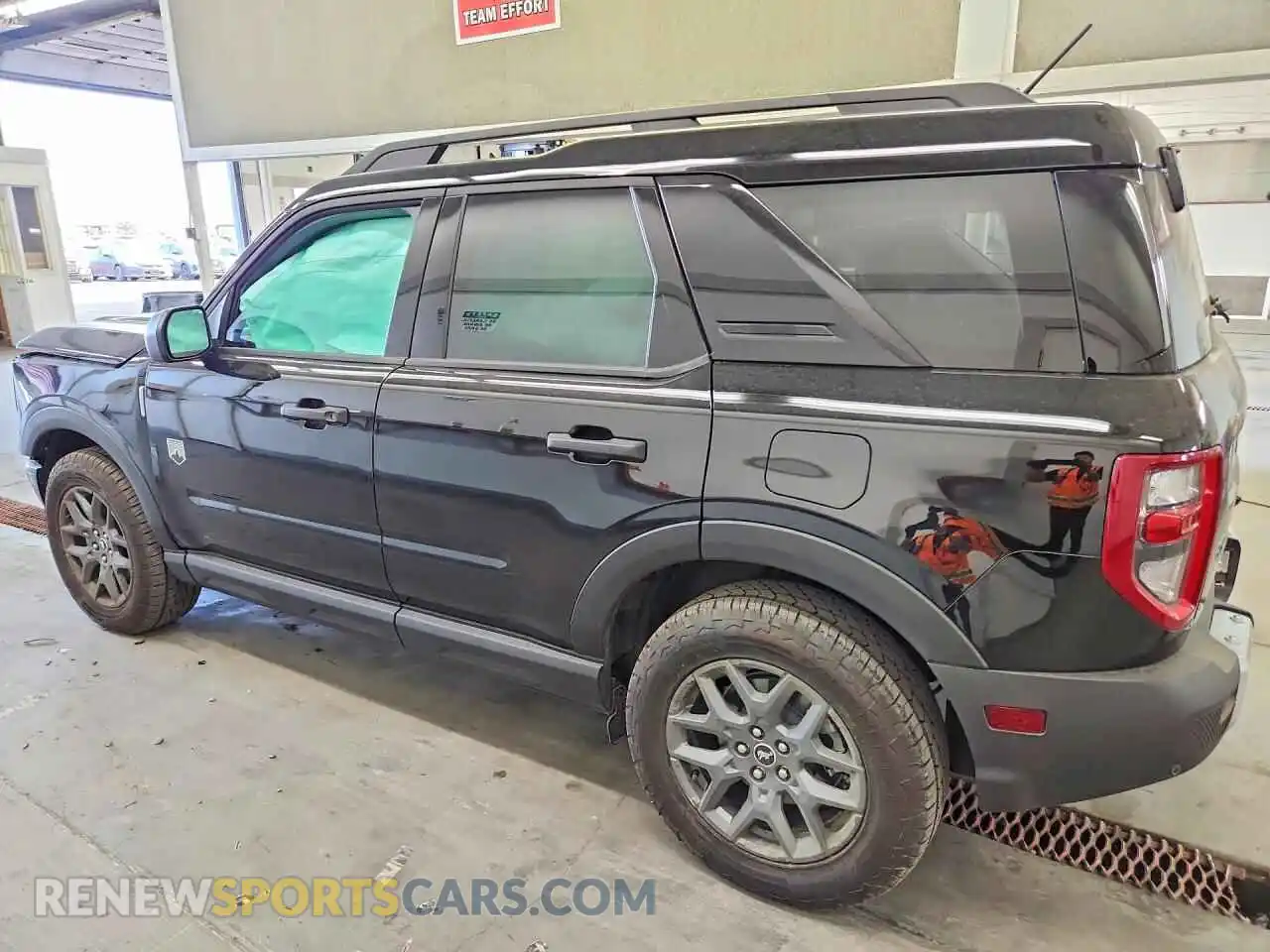 2 Фотография поврежденного автомобиля 3FMCR9BN9SRE87147 FORD BRONCO 2025