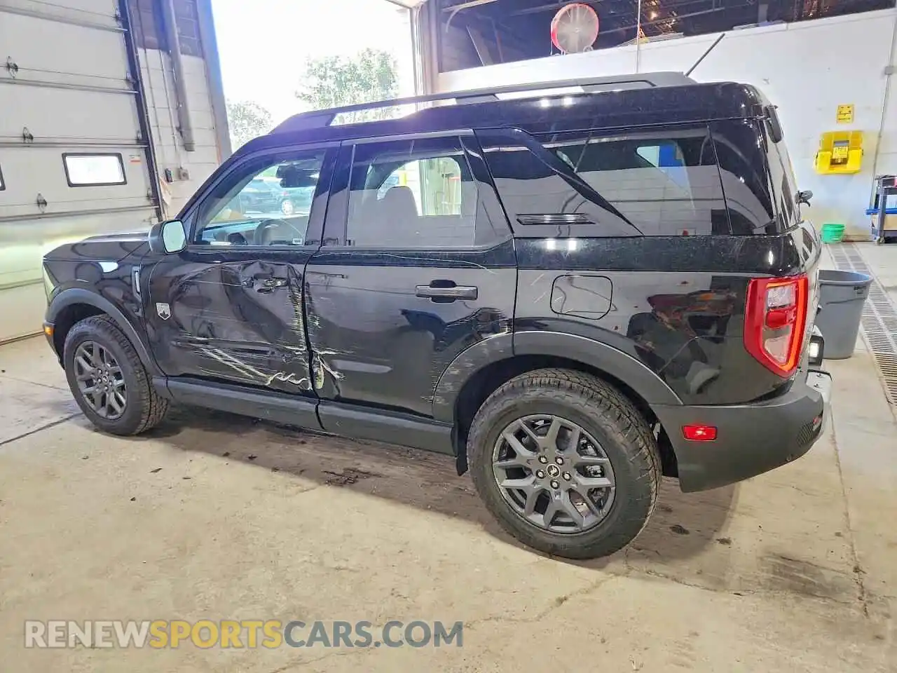 2 Photograph of a damaged car 3FMCR9BNXSRF21919 FORD BRONCO 2025
