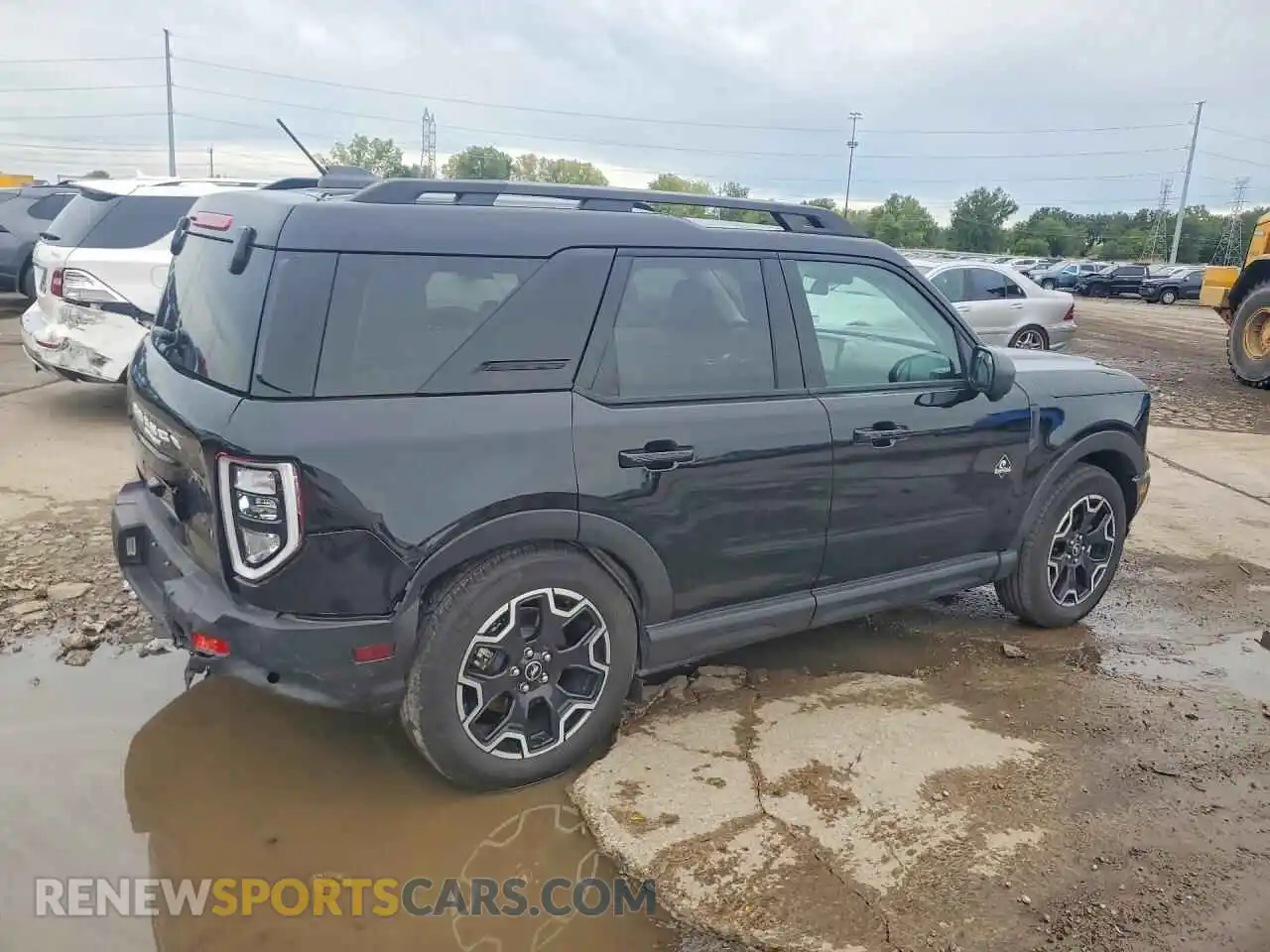3 Photograph of a damaged car 3FMCR9CN8SRE26614 FORD BRONCO 2025