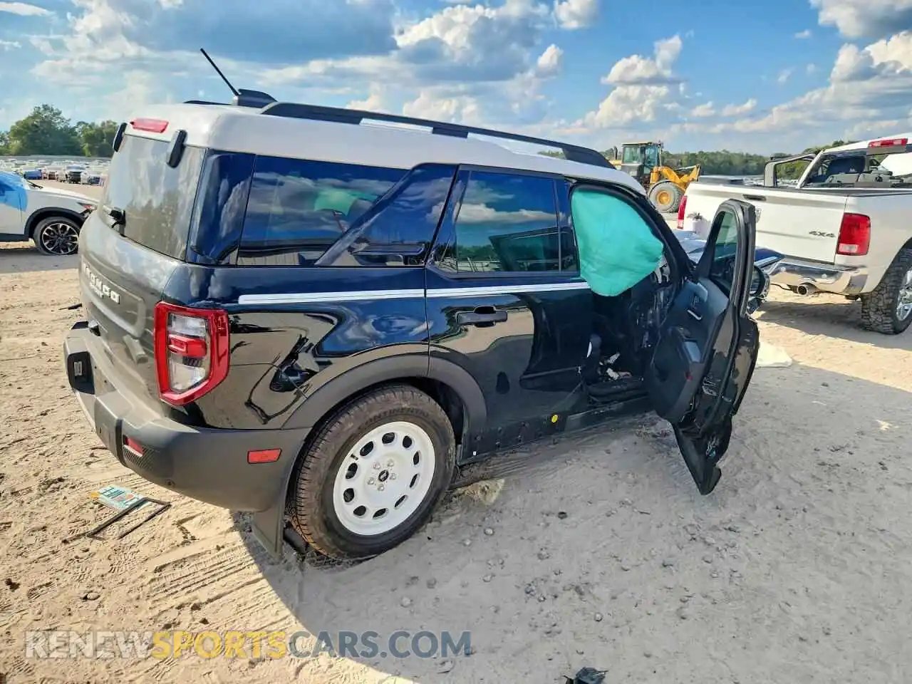 3 fotografías del automóvil dañado 3FMCR9GN4SRF56318 FORD BRONCO 2025