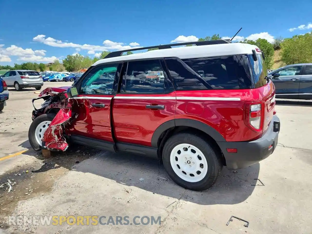 2 fotografías del automóvil dañado 3FMCR9GN8SRE42385 FORD BRONCO 2025