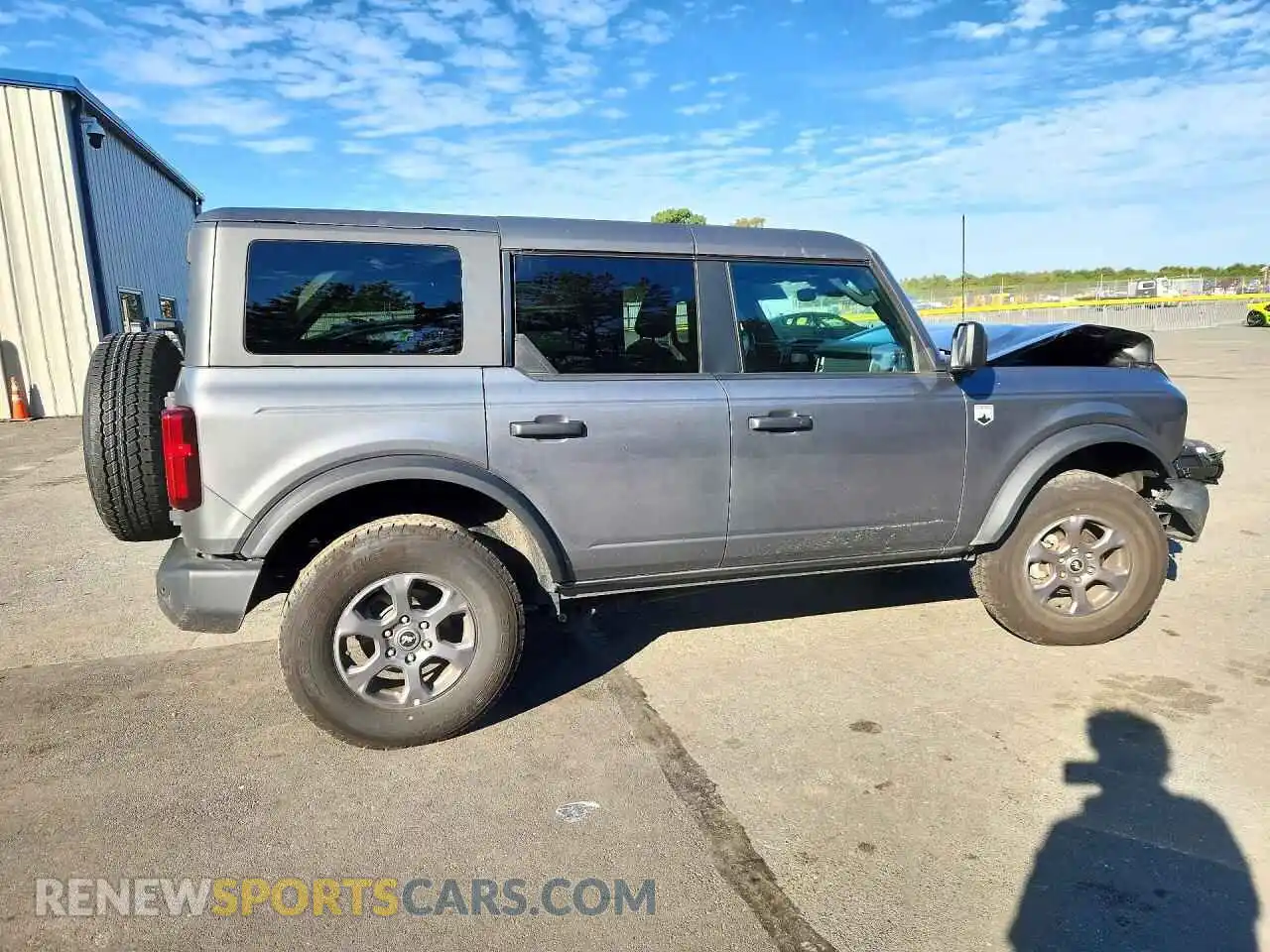 3 Photograph of a damaged car 1FMDE7BH0TLA40964 FORD BRONCO 2026