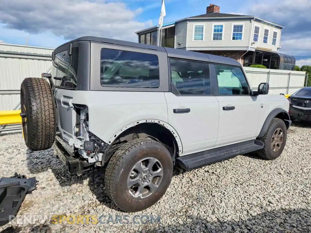 3 Photograph of a damaged car 1FMDE7BH2TLA45308 FORD BRONCO 2026
