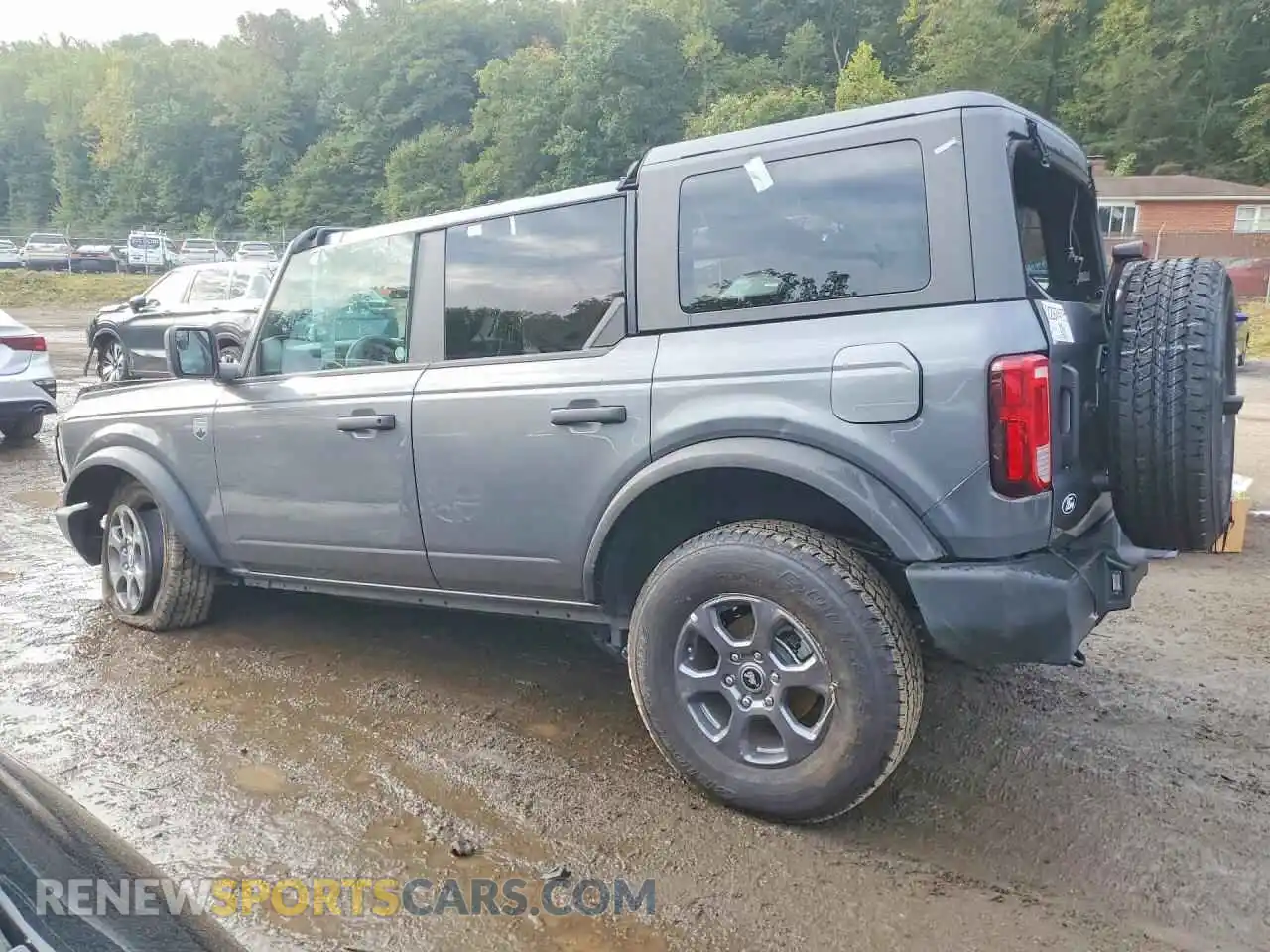 2 Photograph of a damaged car 1FMDE7BH6TLA81700 FORD BRONCO 2026